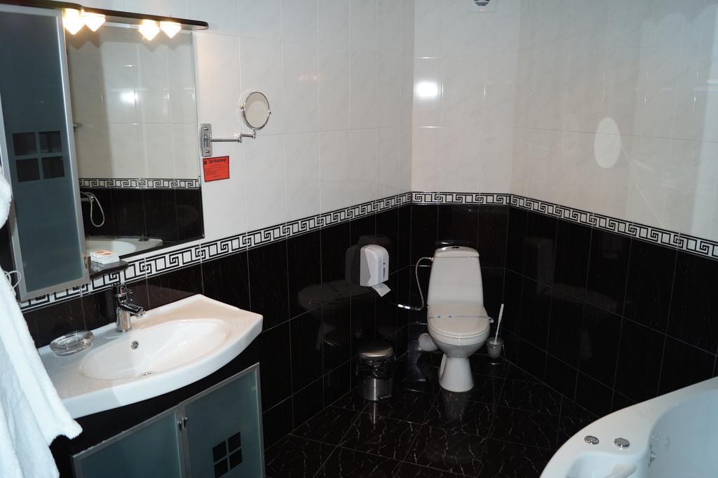 Hotel Kardjali Кырджали Экстерьер фото