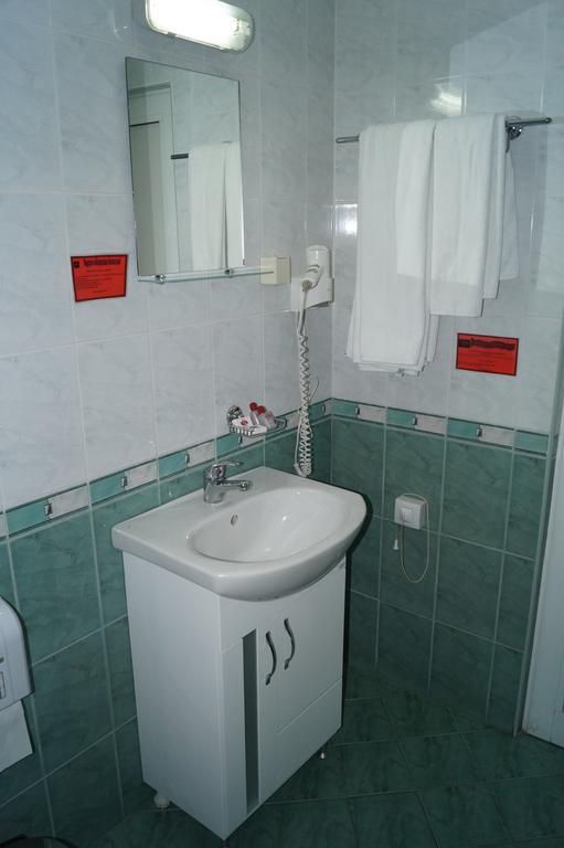 Hotel Kardjali Кырджали Экстерьер фото